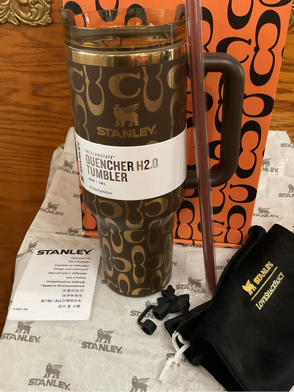 Stanley Brown and Gold Patterned Insulated Travel Mug limited edition - Picture 3 of 6